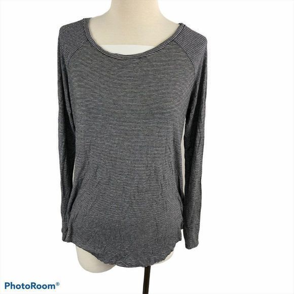 🌿4/$35 🌿AMERICAN EAGLE Soft & Sexy Black & White‎ Striped - Picture 8 of 8